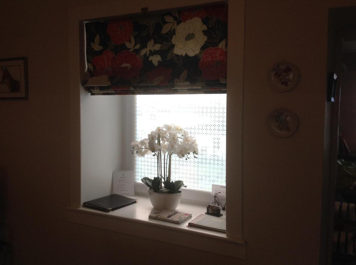 The Garden Flat Apartment ครีฟ ภายนอก รูปภาพ